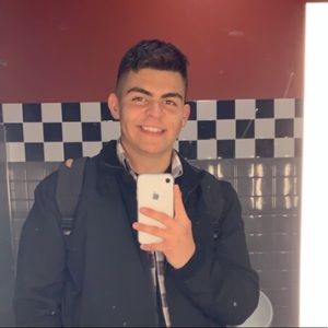 Meet your Posher, Christopher